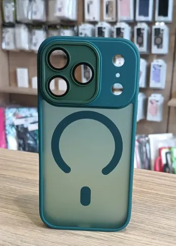 iPhone 17 Pro Matte MagSafe