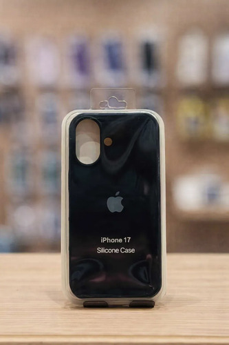 iPhone 17 Silicone